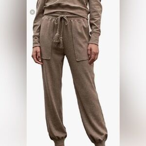 Moon River Tan Women's Jogger Pants XS